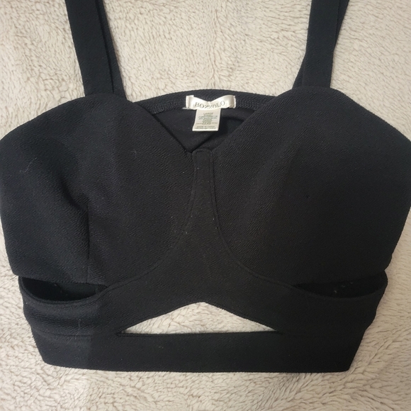 Black Crop top/Bralette w/ Cut-outs - Picture 2 of 5